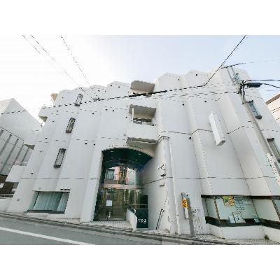 マンスリー新都心桜上水　◆◆　急行停車駅（新宿駅まで電車で約15分)＆駅徒歩1分！無料WiFi対応・外国人可　◆◆